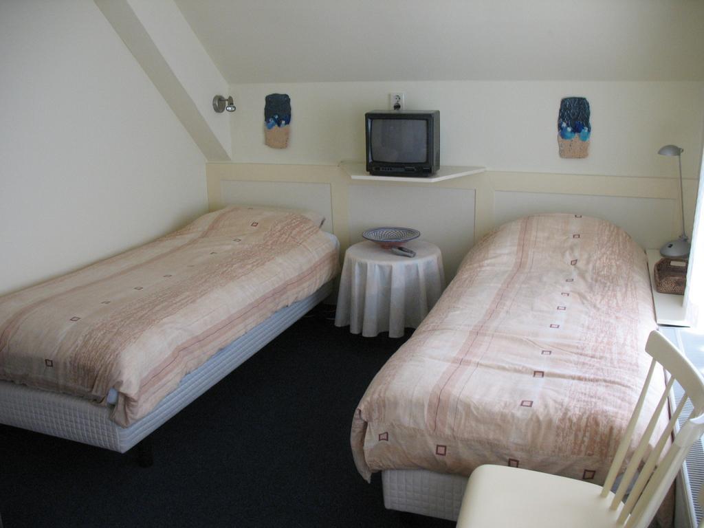Altijd Zon Bed and Breakfast Oss Δωμάτιο φωτογραφία